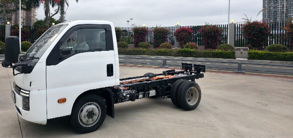 BYD T4